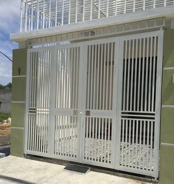 Thi công cửa sắt hộp 