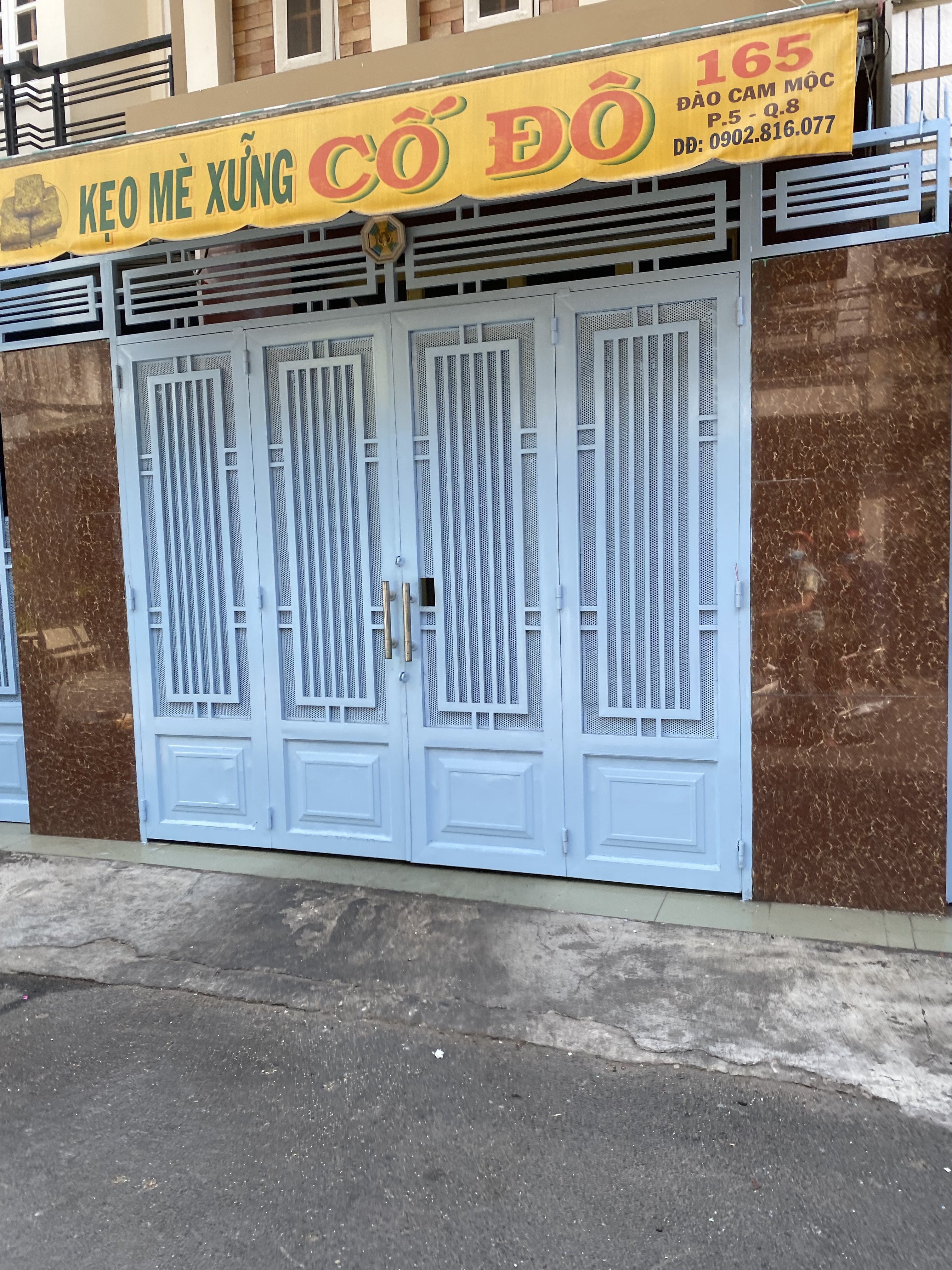 Thi công cửa sắt 